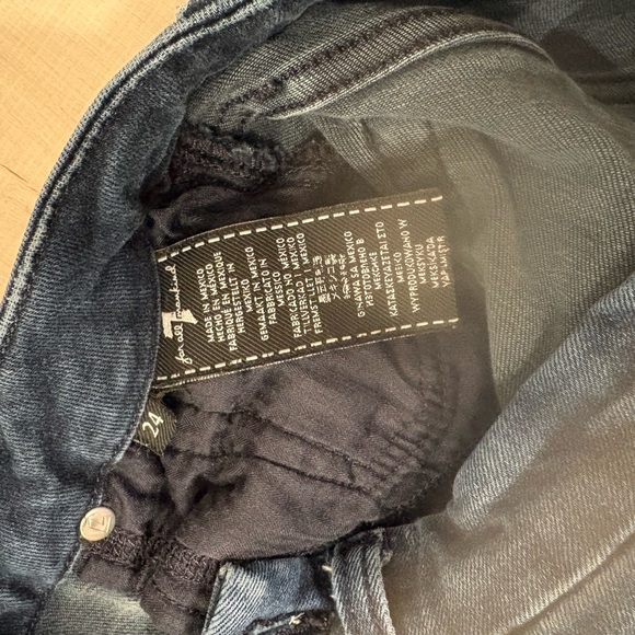 7 For All Mankind size 24 Jeans - Picture 4 of 4